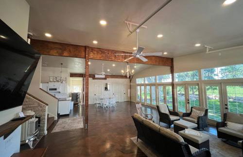 Red Roof Lodge• hot tub• 18 beds• venue• treehouse - Foto 77