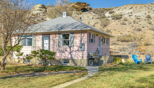 Trail Access On-Site! Scenic Rock Springs Getaway - Foto 1