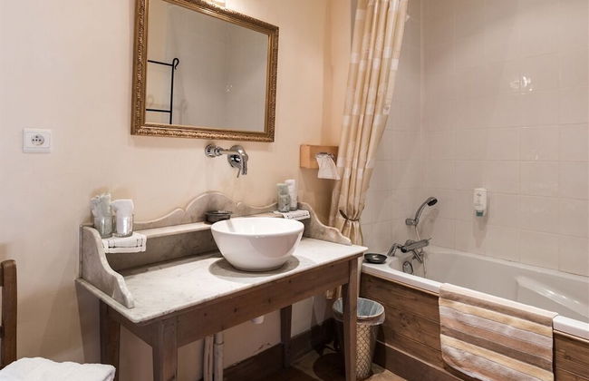 Château des Marcilly Talaru - Foto 28