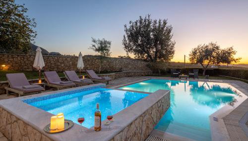 Villa Piedra Acharavi - Foto 3