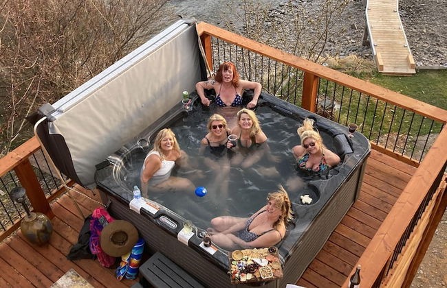 Inn on Bigfork Bay Loft 2 Bedroom - Photo 12