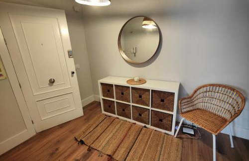 Amplio piso familiar muy céntrico - Foto 3