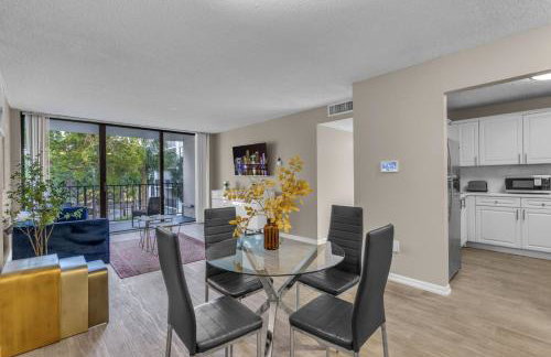 Stylish 2BR in North Miami with Free Parking - Foto 3