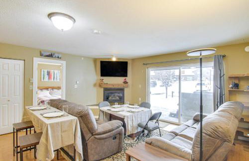 First-Floor Big Sky Condo with Hot Tub! - Foto 1