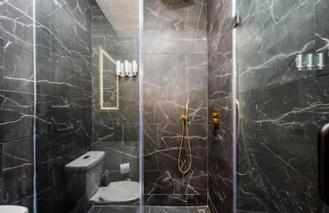 Spacious 1BR Galleria Apt with Pool & Free Park - Foto 5