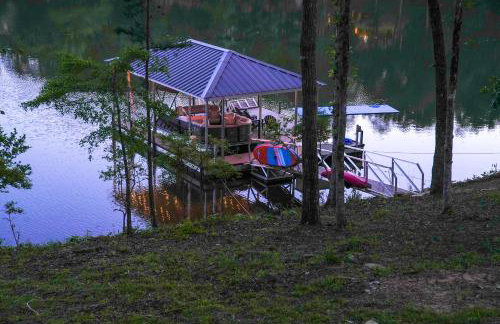 Lakefront Seneca Vacation Rental with Shared Dock! - Foto 29
