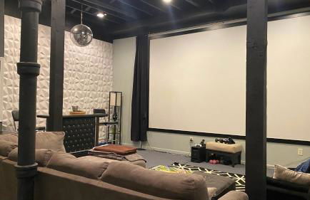 160inch Home Movie Theater- Great for movie night! - Foto 1