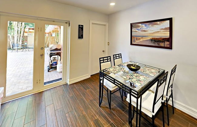 Hidden Gem Vacation Villa w Private Pool Tikihut - Foto 7