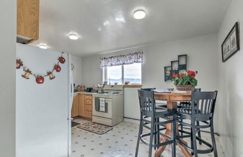 Pet-Friendly Aurora House with Mountain Views! - Photo 2