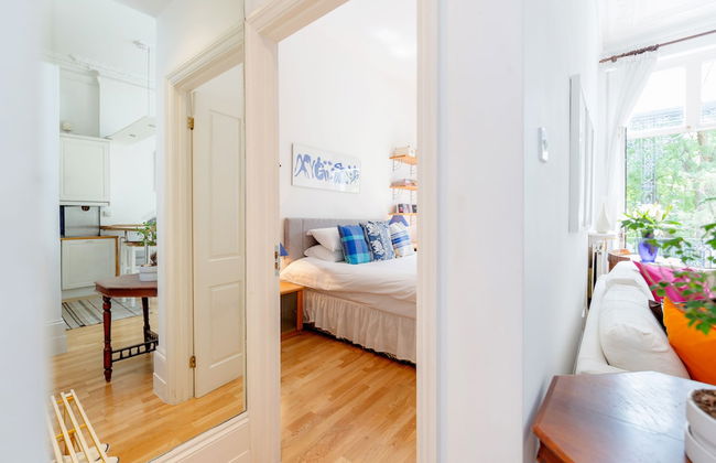 Philbeach Balcony- 2bed flat in Earls Ct - Photo 21