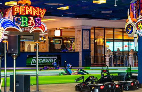 2BR 3BA Beachfront Condo CozySuites at Showboat - Foto 28