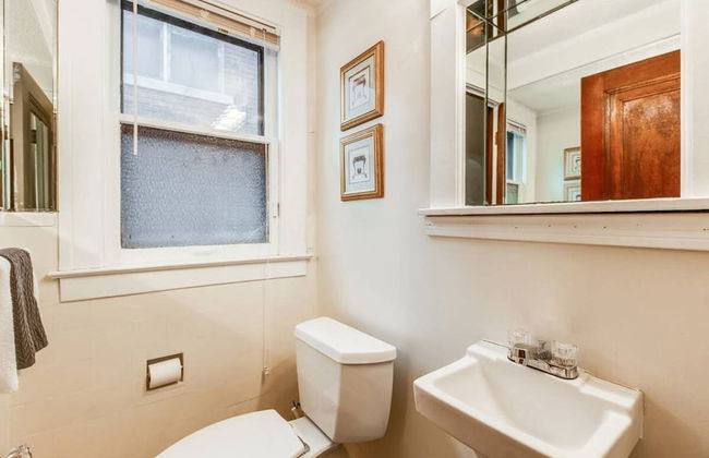 Glamorous Green Beauty in the Heart of University District 15min to Downtown - Foto 39