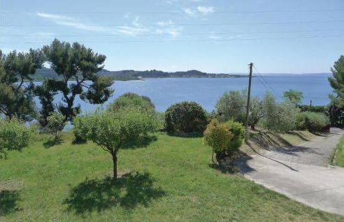 Stunning Apartment In Istres With Wifi - Foto 11