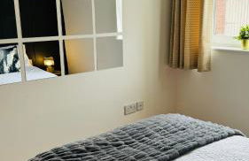 Modern 2 Bedroom GF - Aberdeen City Centre - Private Car Park - Photo 15