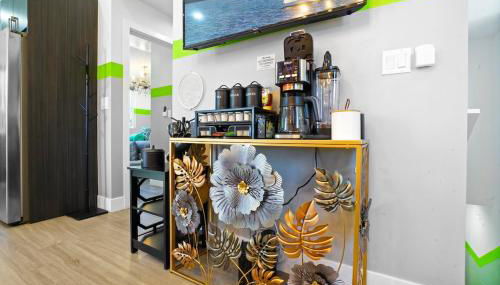 NoHo Hot Tub Home, Sleeps 12, Free Parking, Universal 15m, FIFA World Cup SoFi - Foto 5