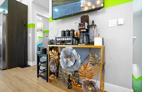 NoHo Hot Tub Home, Sleeps 12, Free Parking, Universal 15m, FIFA World Cup SoFi - Foto 5