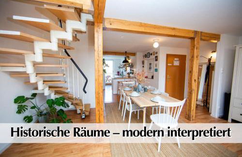 Helle 80m2 Maisonette FEWO mit tollem Balkon ins Grüne, Kingsize Bett, Smart-TV - Nur ein kurzer Spaziergang in die Altstadt und zum Domplatz - Kostenlose Parkplätze in den umliegenden Straßen - Ausgewählte Empfehlungen für Erfurt inklusive - Foto 12