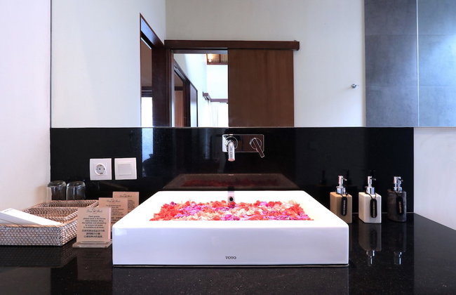 Desa Di Bali Villas - Photo 25