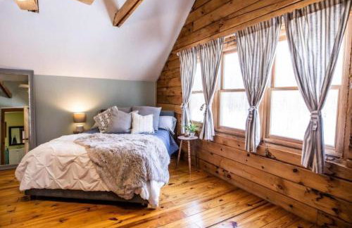 Cozy Cabin near Lake Ontario Ideal for a Family Retreat - Photo 41