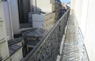 Vue Tour Eiffel et 5 minutes des Champs-Elysees Appartement 2 chambres Paris 16 Etoile - Foto 26