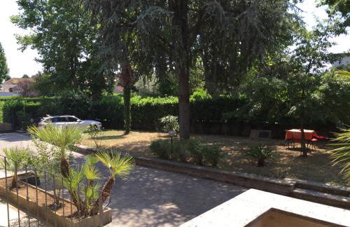 Giustina - appartamento spazioso e tranquillo - parcheggio privato per BICI e auto - su richiesta ammessi animali - Foto 31