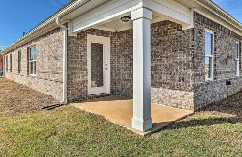 Spacious Hazel Green Home with Fireplace, Yard! - Foto 36