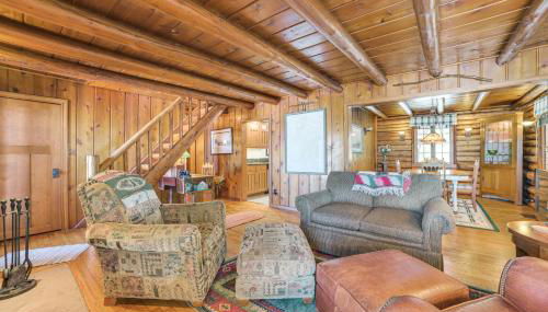 Steps to Lake Huron! Family Outdoorsy Getaway - Foto 3