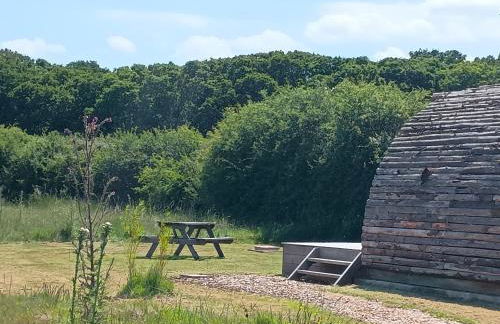 Cosy Cabins at Westfield Farm, Isle of Wight - Photo 8