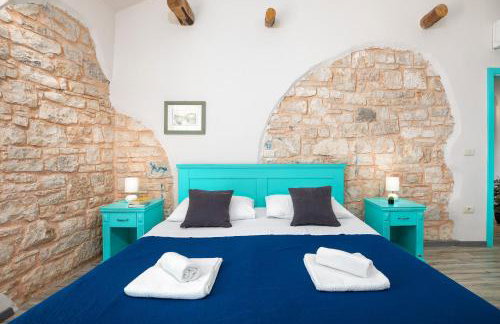 Lovely House Kristina with a pool - Photo 19