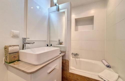 El Carmoli Villa with Private Pool - 9409 - Foto 30