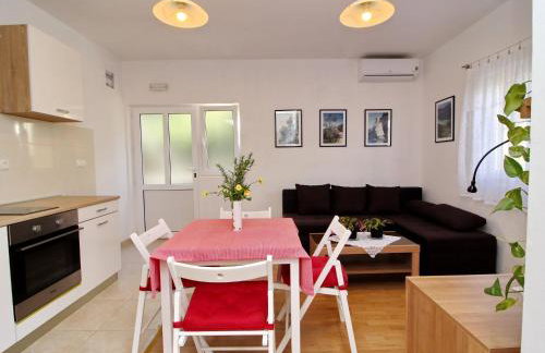 Apartments Nodilo - One Bedroom Apartment with Balcony and Sea View Apt 1 - Foto 12