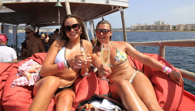 Ibiza Coves Boat Tour - Foto 3