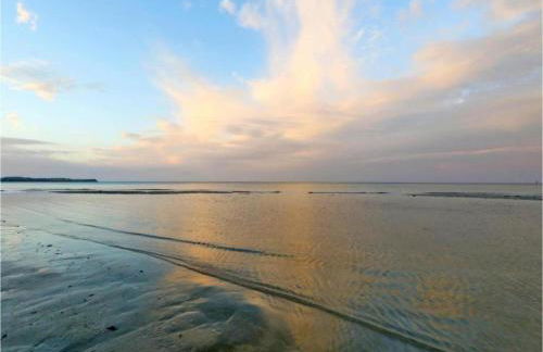 Family-Friendly Home with Garden - Foto 33