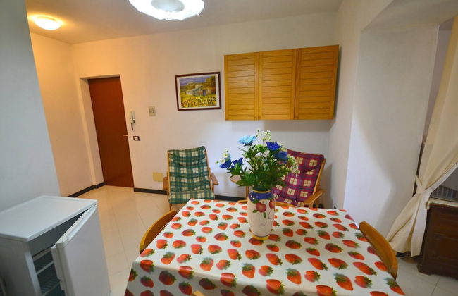 Inviting Holiday Home With Terrace, Garden Furniture, BBQ - Foto 30