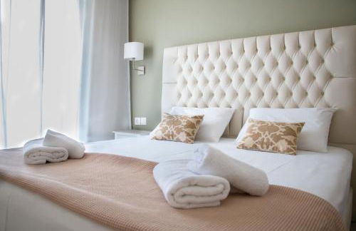 Helen Hotel - Photo 38