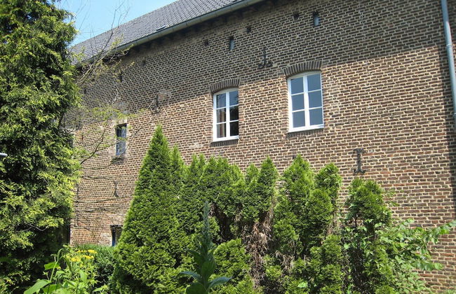 Located Near Maastricht Towards the Belgium Border - Photo 62