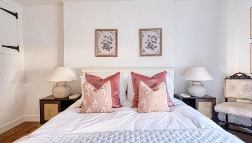 Hollyhocks 2 Bedroom House with Extra Sleeping Option - Wiltshire - Foto 3