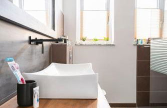 Maybach Apartments - Modern & Spacious, near Düsseldorf Messe, free Private Parking - Foto 22