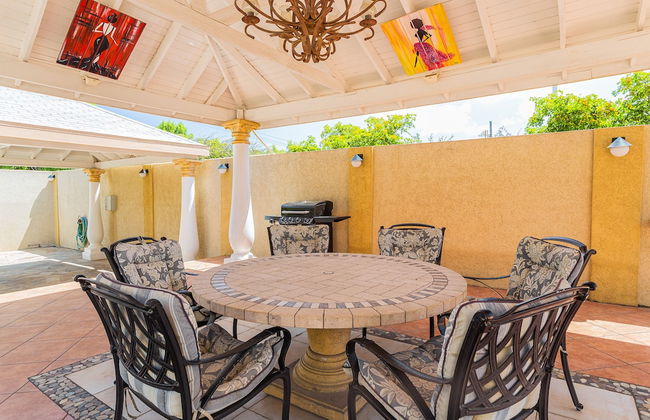 Large Villa With View! Private Pool Free Utilities! - Photo 66