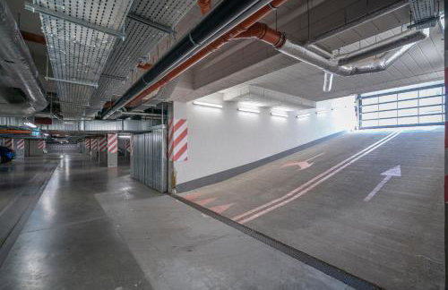 Elegant apartment with private garden, AC and garage, near airport - Foto 4