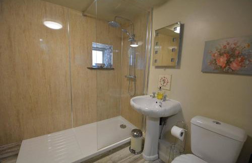 Haddon Grove Farm Cottages - Photo 59