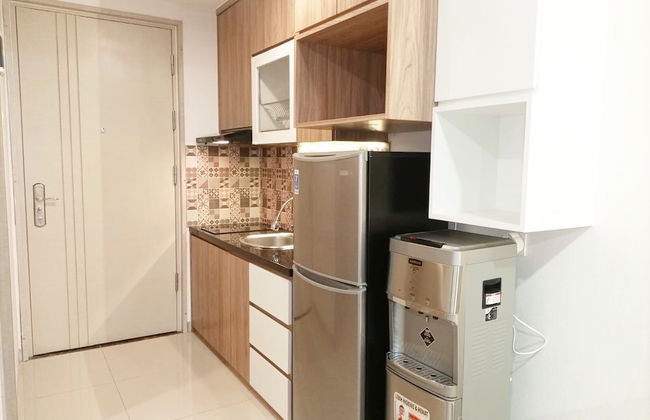 Comfort And Simply Look Studio Room At Mataram City Apartment - Photo 7