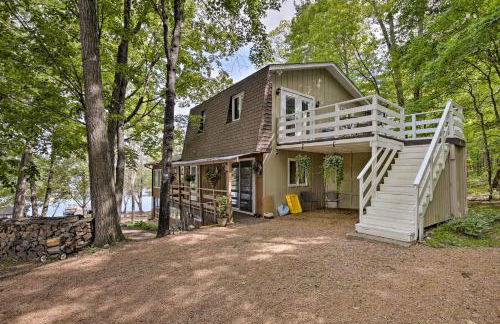 Lakefront New Auburn Apartment with Shared Dock - Photo 8