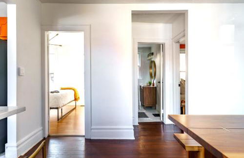 Jungle House Luxury Homes - Columbus Downtown Short North - Walk to Convention Center & Nationwide Arena - Sleeps up to 8 - Free Parking - Over 5,800 Five Stars - Foto 23