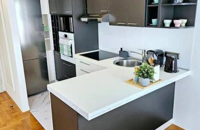 West View 130 apartment with parking - Photo 7