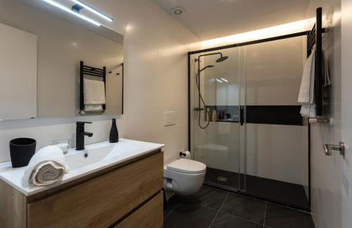 PISO DE DISEÑO CON VISTAS A LA RIA. - Foto 19