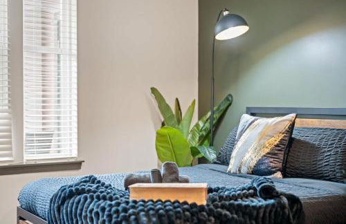 3BR King Bed Balcony North Raleigh - Foto 40