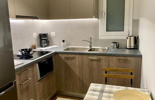 Cozy & Connected, Walk to Culture, Metro in Minutes - Foto 7