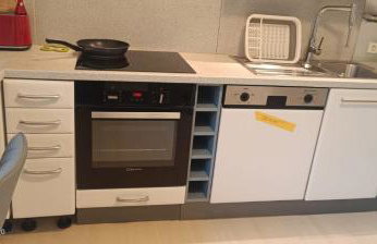 Übernachtungen 75 m2 Unterkunft Großer Parkplatz WLAN 1 Stock im Haus - Foto 4