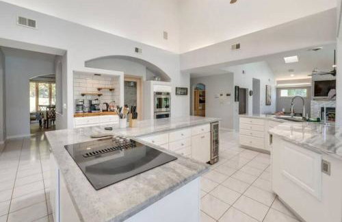 Mansion, Pool, Game Room - Foto 16